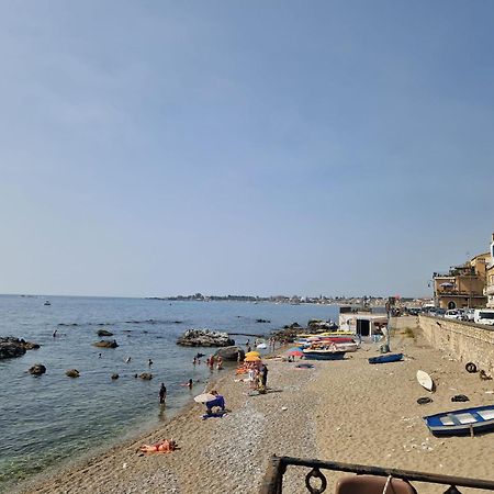 Villa Ondina House à Giardini-Naxos Extérieur photo